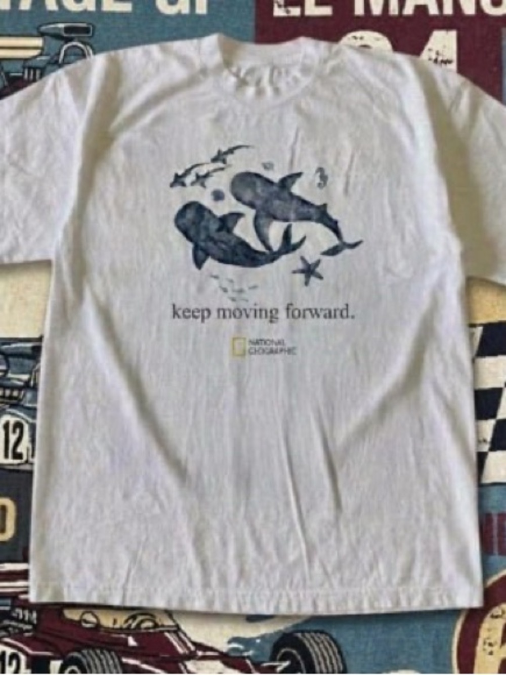 National Geographic White Graphic Tee - Keep Moving Forward